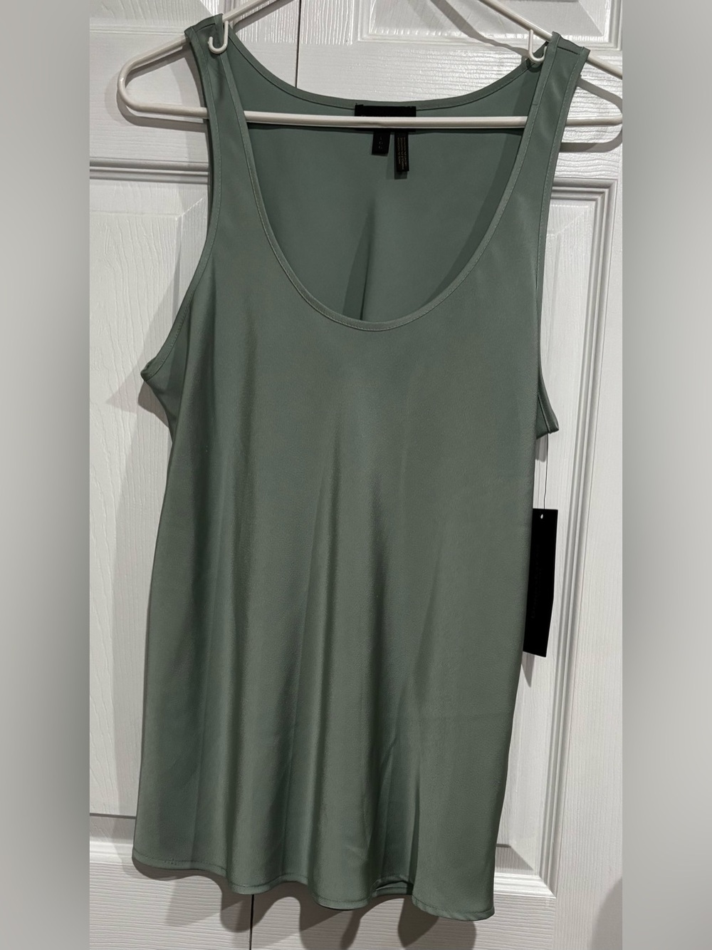 Donna Karan Sage Green Scoop Neck Tank Top. NWT!